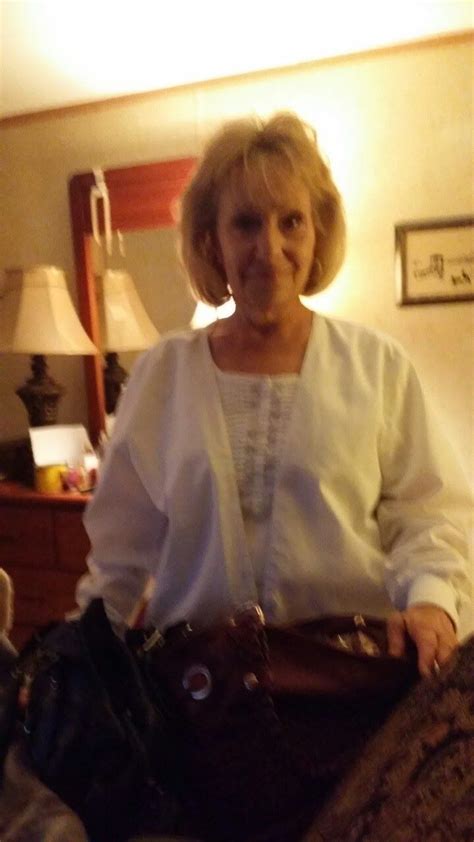 gilf amateur|Gilf Amateur Porn Videos .